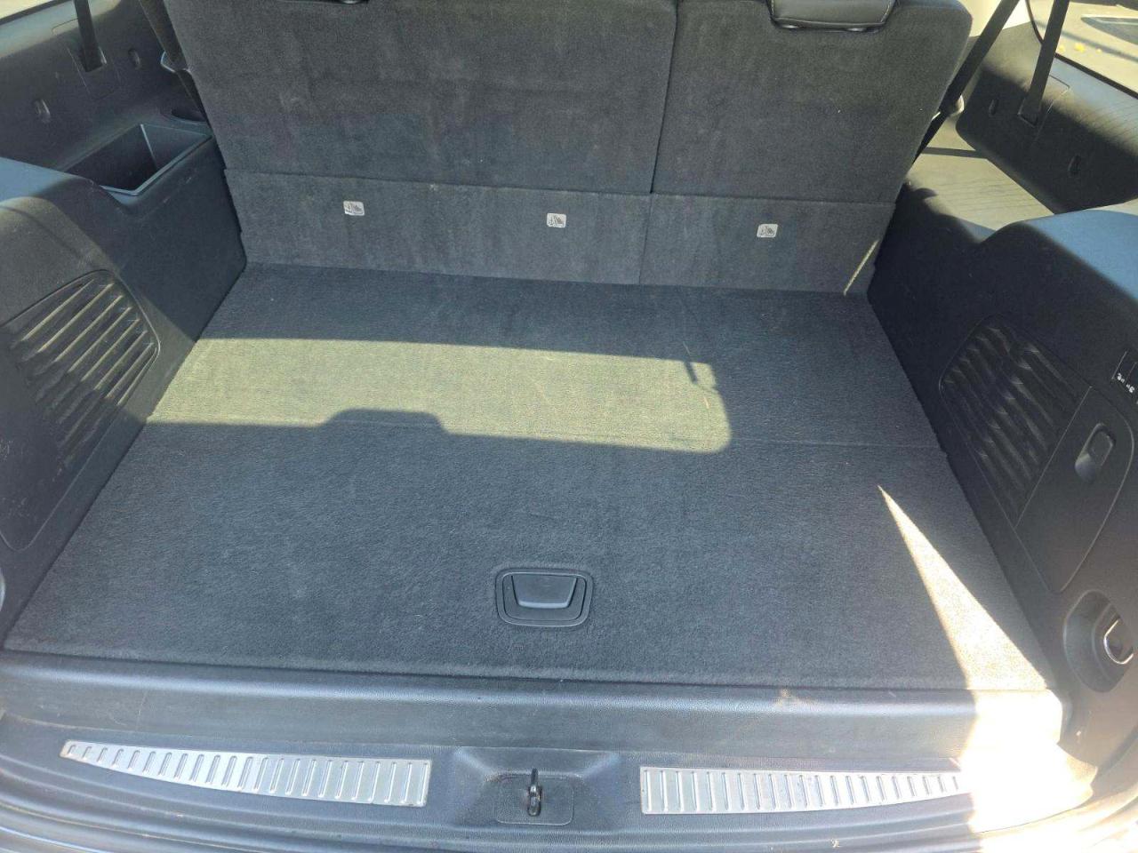 Chevrolet Suburban 4WD 4dr Premier 2020