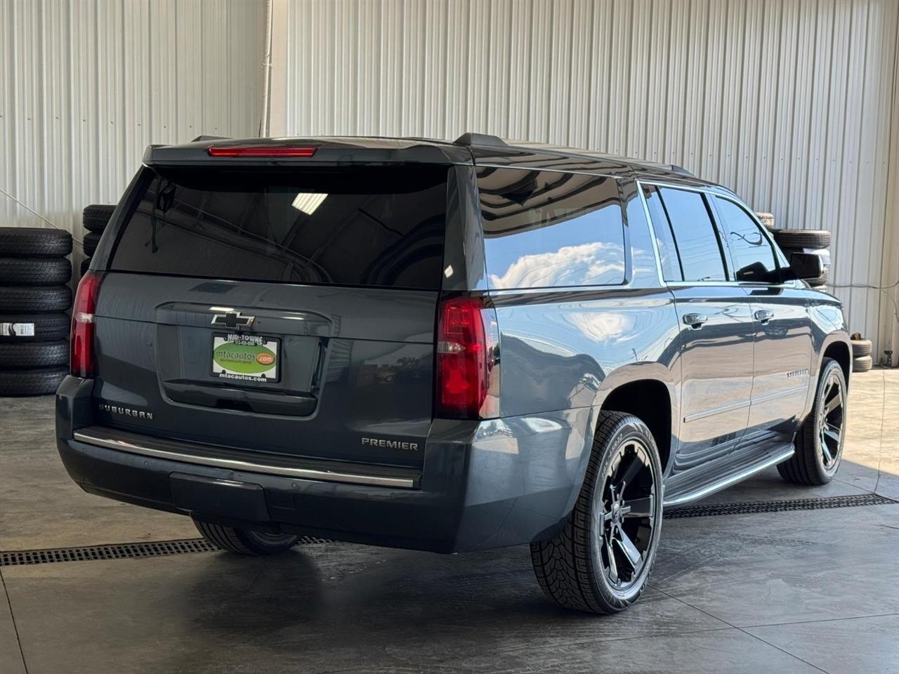 Chevrolet Suburban 4WD 4dr Premier 2020