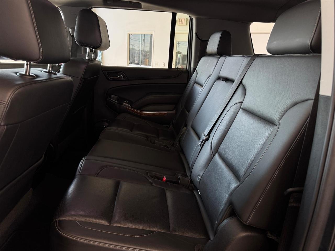 Chevrolet Suburban 4WD 4dr Premier 2020