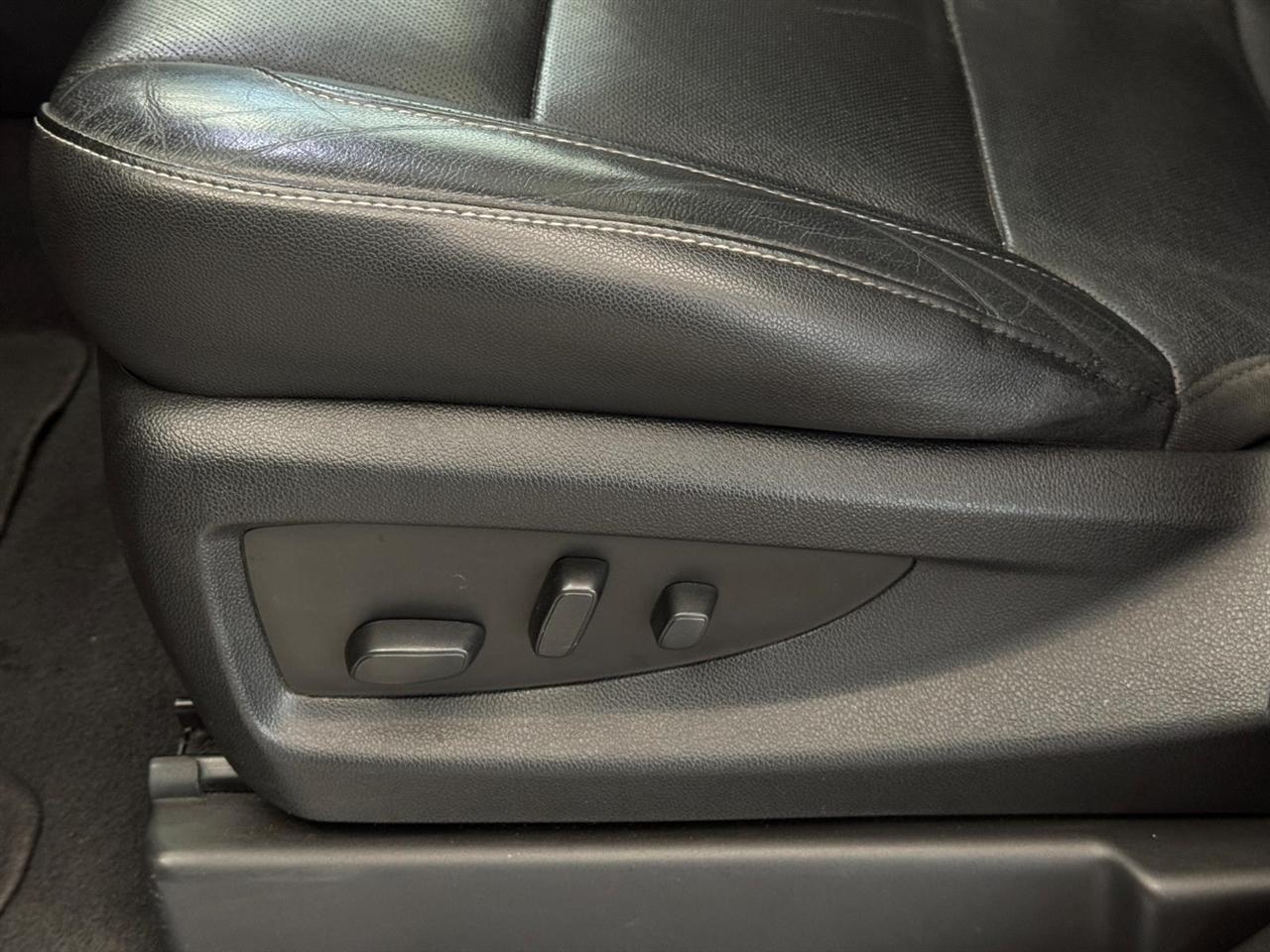 Chevrolet Suburban 4WD 4dr Premier 2020