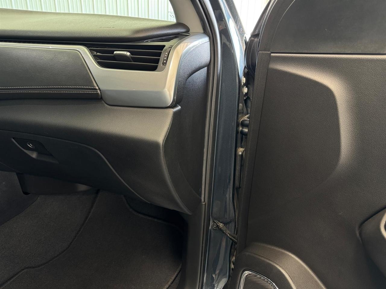 Chevrolet Suburban 4WD 4dr Premier 2020