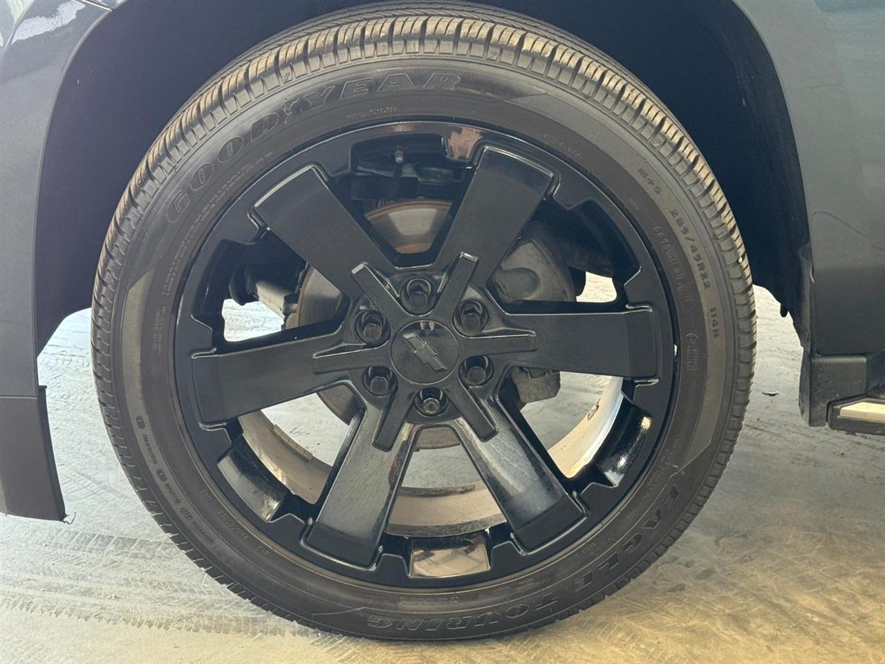 Chevrolet Suburban 4WD 4dr Premier 2020