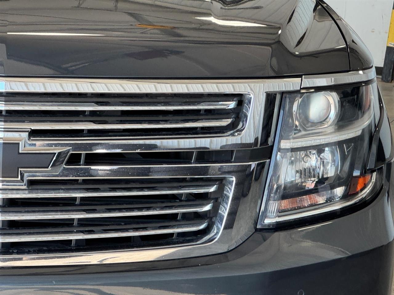 Chevrolet Suburban 4WD 4dr Premier 2020