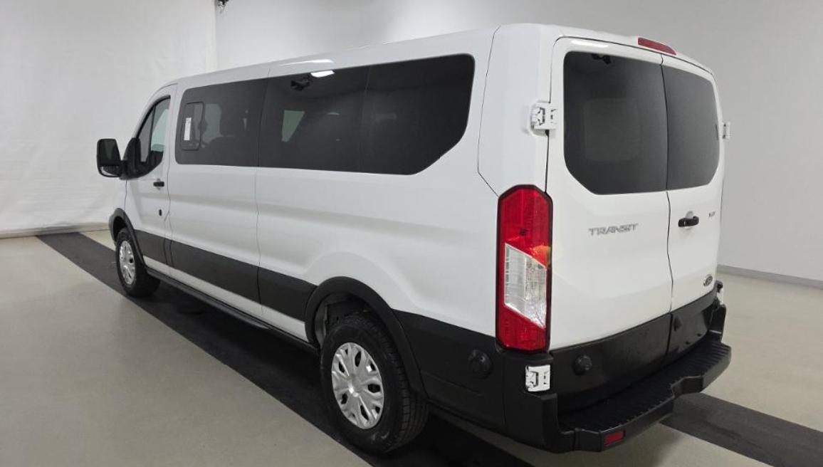 Ford Transit Passenger Wagon T-350 148" Low Roof XLT Swing-Out RH Dr 2019