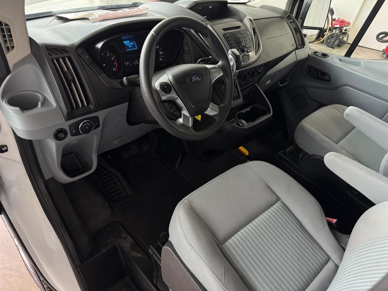 Ford Transit Passenger Wagon T-350 148" Low Roof XLT Swing-Out RH Dr 2019