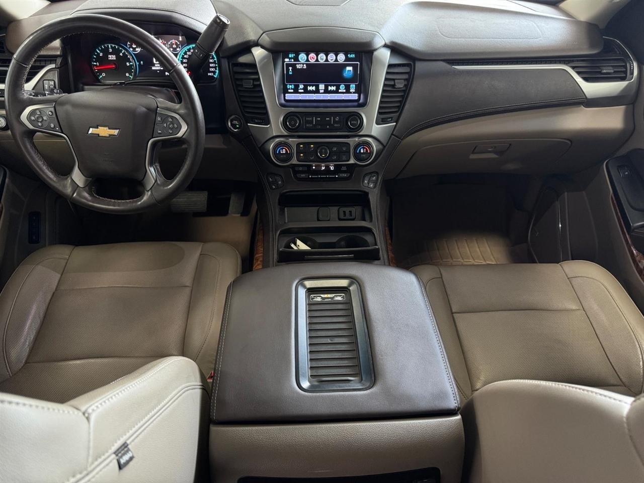 Chevrolet Suburban 4WD 4dr 1500 Premier 2018