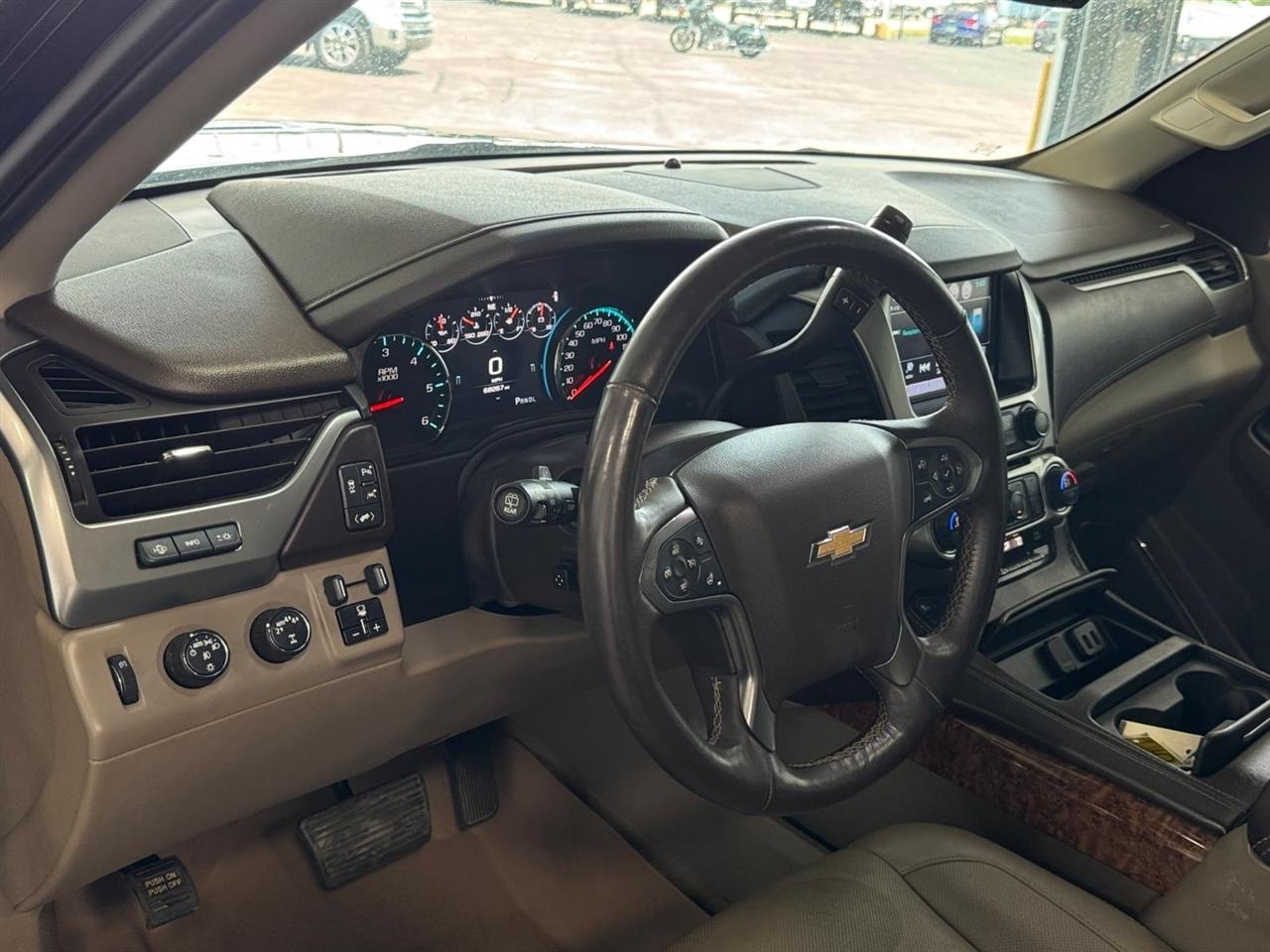 Chevrolet Suburban 4WD 4dr 1500 Premier 2018