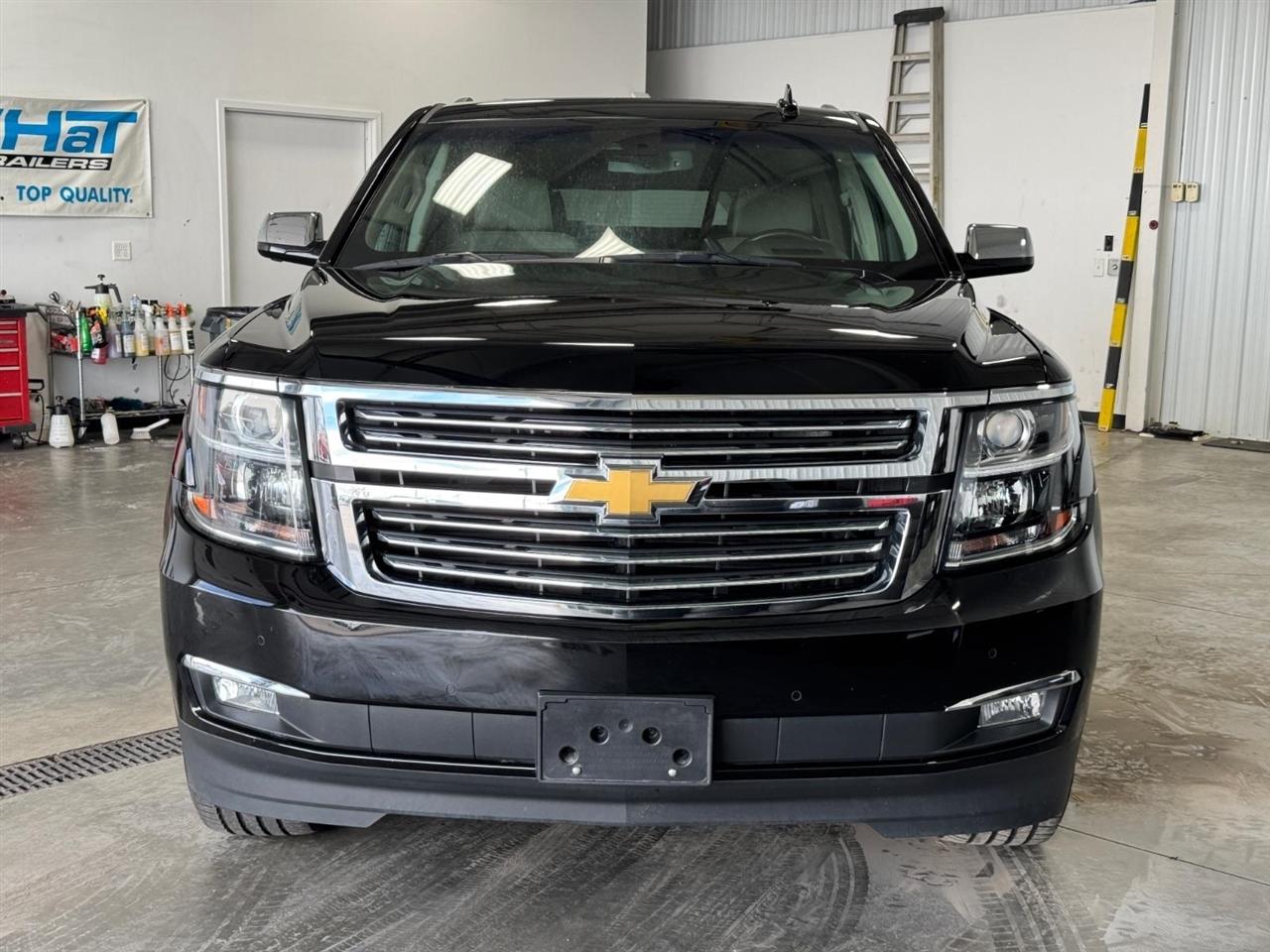 Chevrolet Suburban 4WD 4dr 1500 Premier 2018