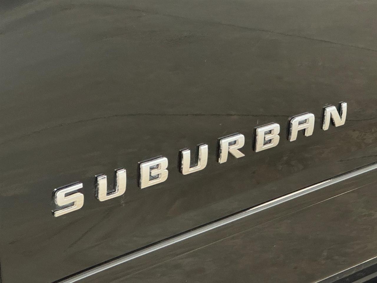 Chevrolet Suburban 4WD 4dr 1500 Premier 2018