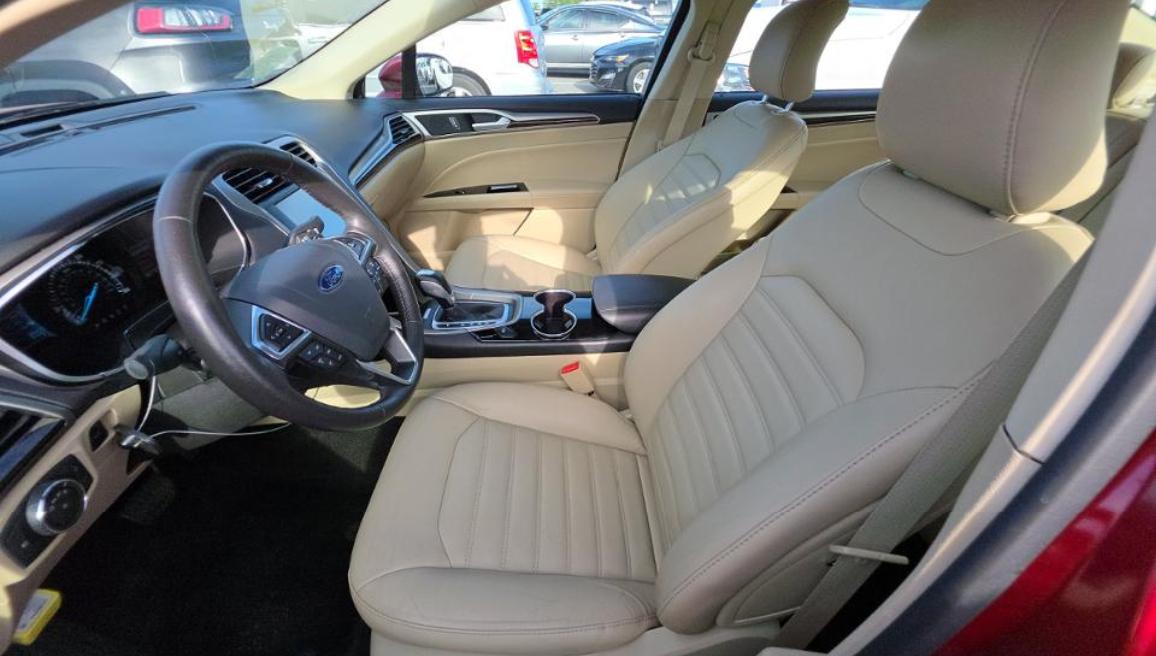 Ford Fusion 4dr Sdn SE AWD 2016