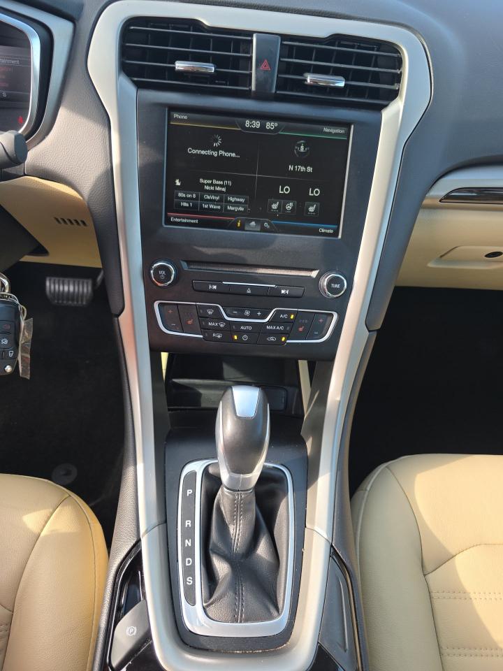 Ford Fusion 4dr Sdn SE AWD 2016
