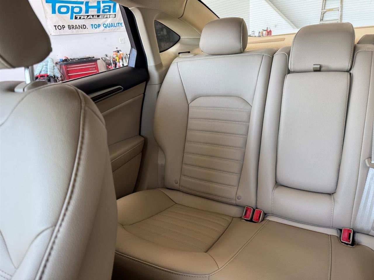Ford Fusion 4dr Sdn SE AWD 2016