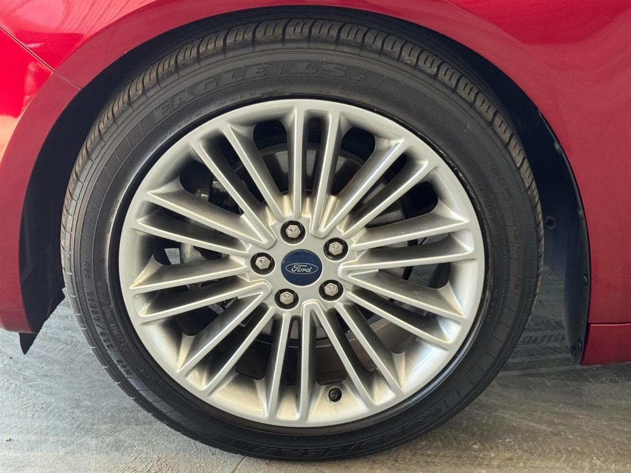 Ford Fusion 4dr Sdn SE AWD 2016