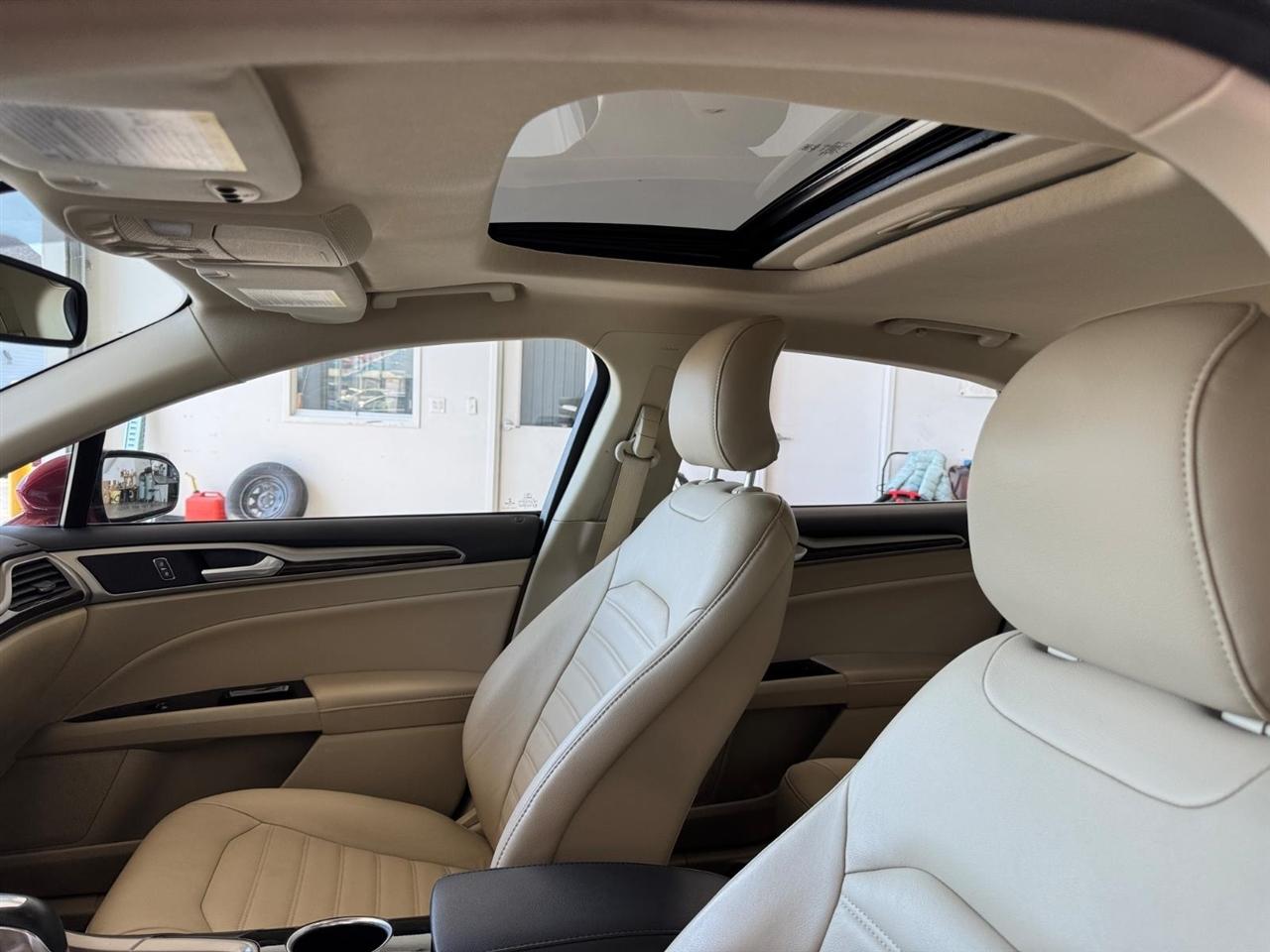 Ford Fusion 4dr Sdn SE AWD 2016