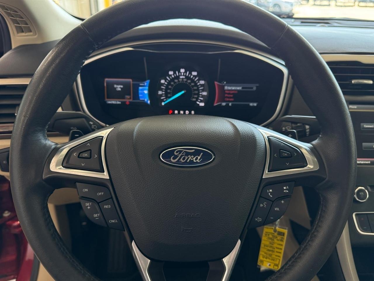 Ford Fusion 4dr Sdn SE AWD 2016