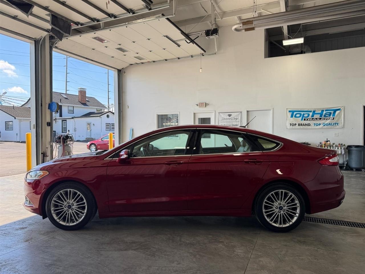 Ford Fusion 4dr Sdn SE AWD 2016