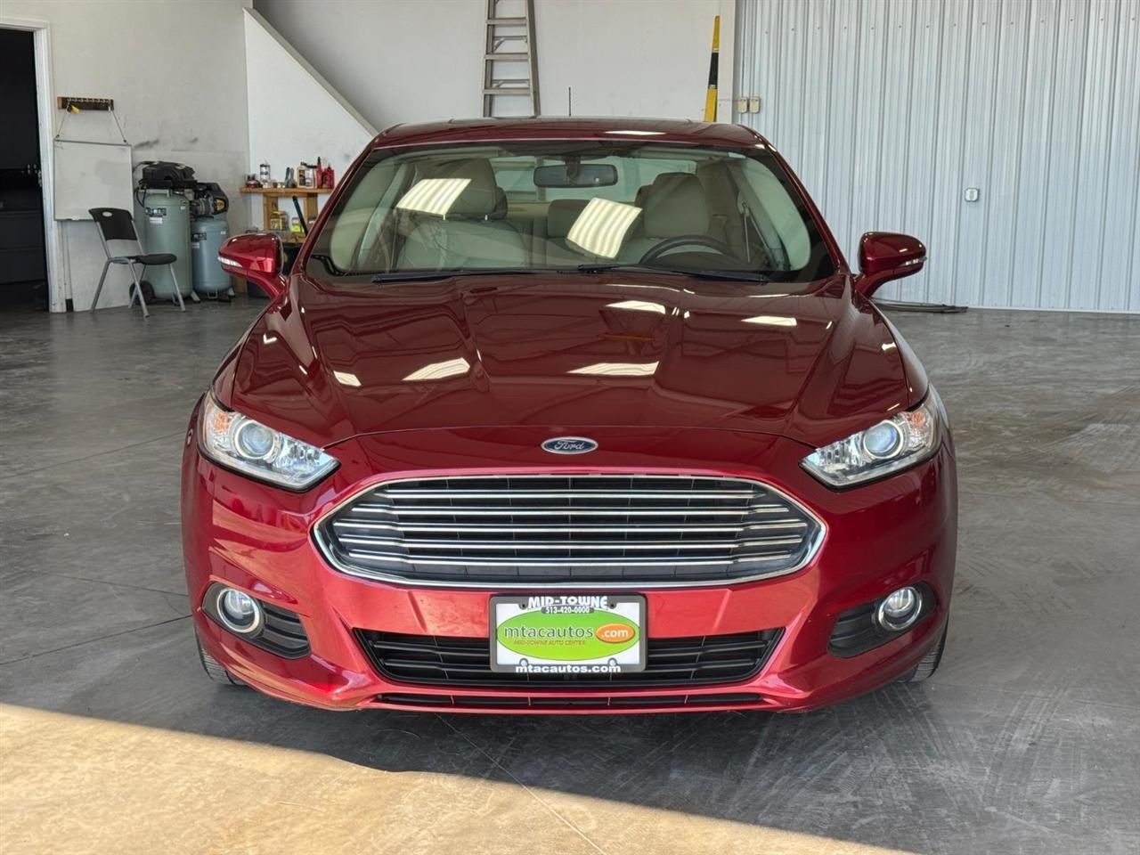 Ford Fusion 4dr Sdn SE AWD 2016