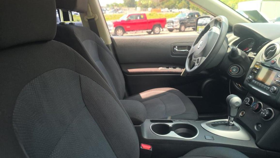 Nissan Rogue AWD 4dr S 2013