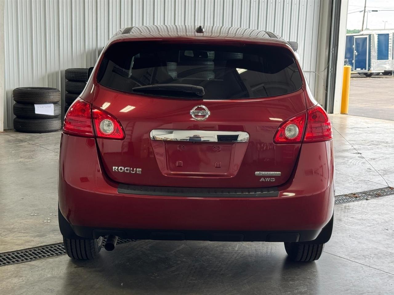 Nissan Rogue AWD 4dr S 2013