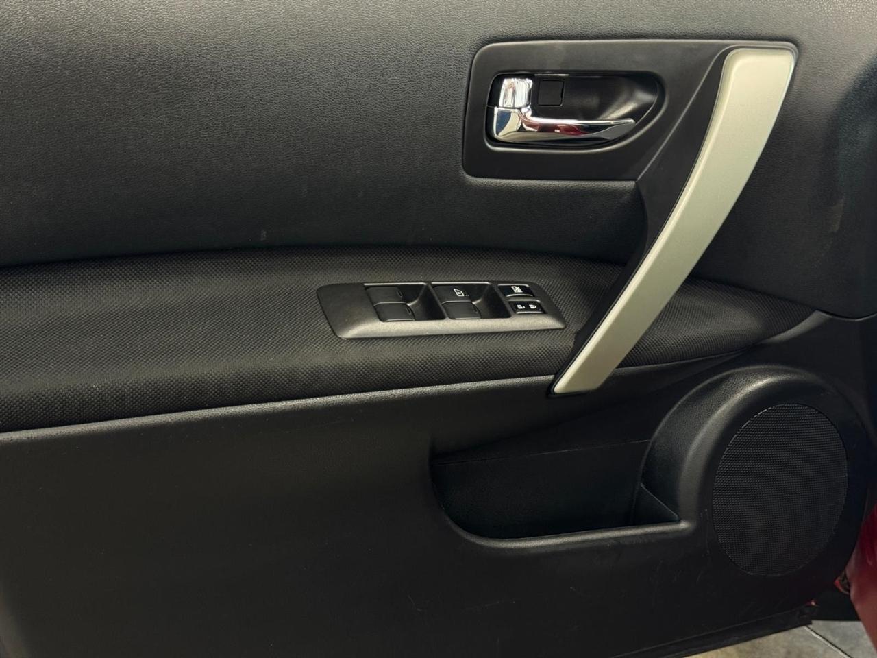Nissan Rogue AWD 4dr S 2013