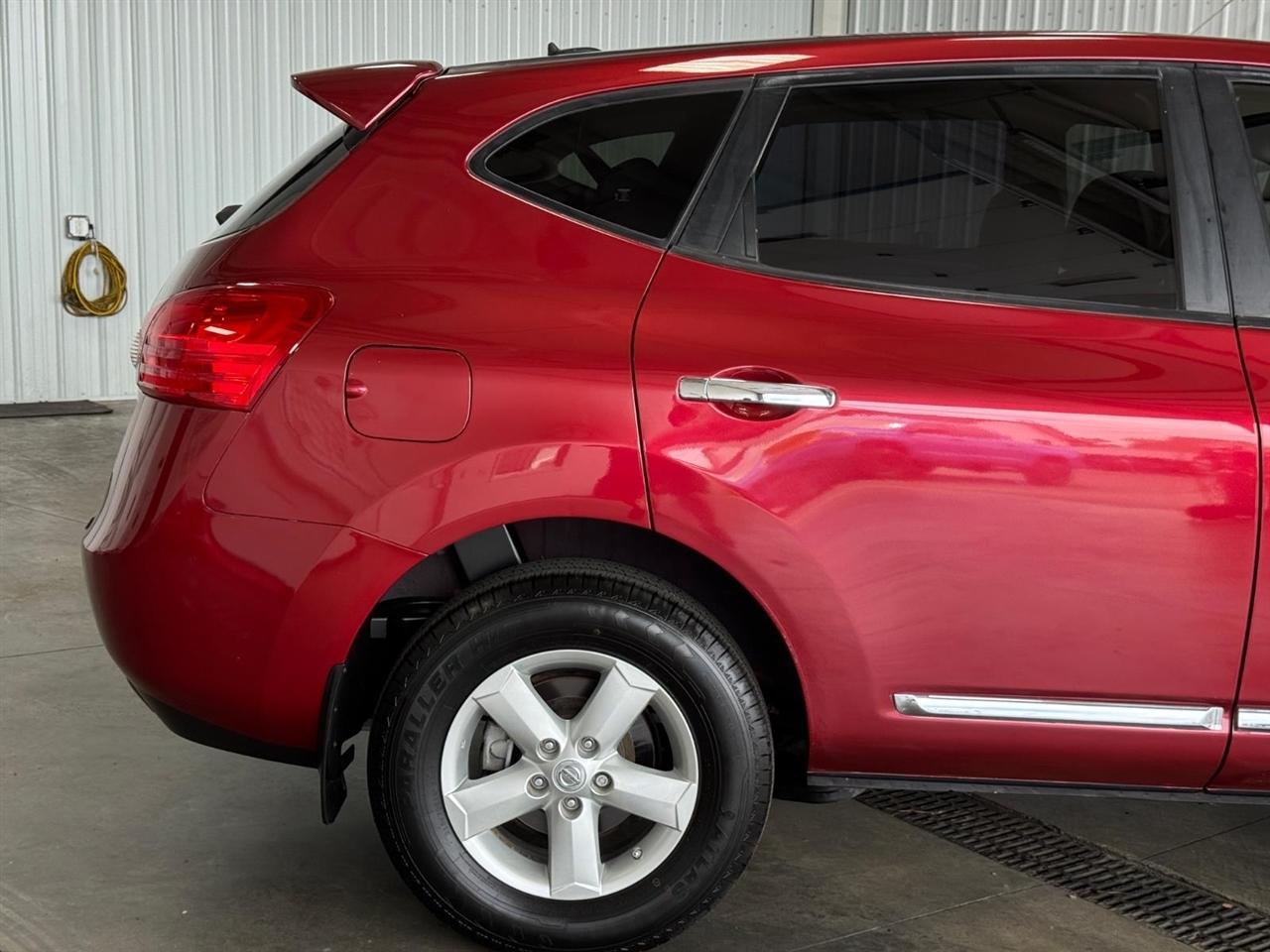 Nissan Rogue AWD 4dr S 2013
