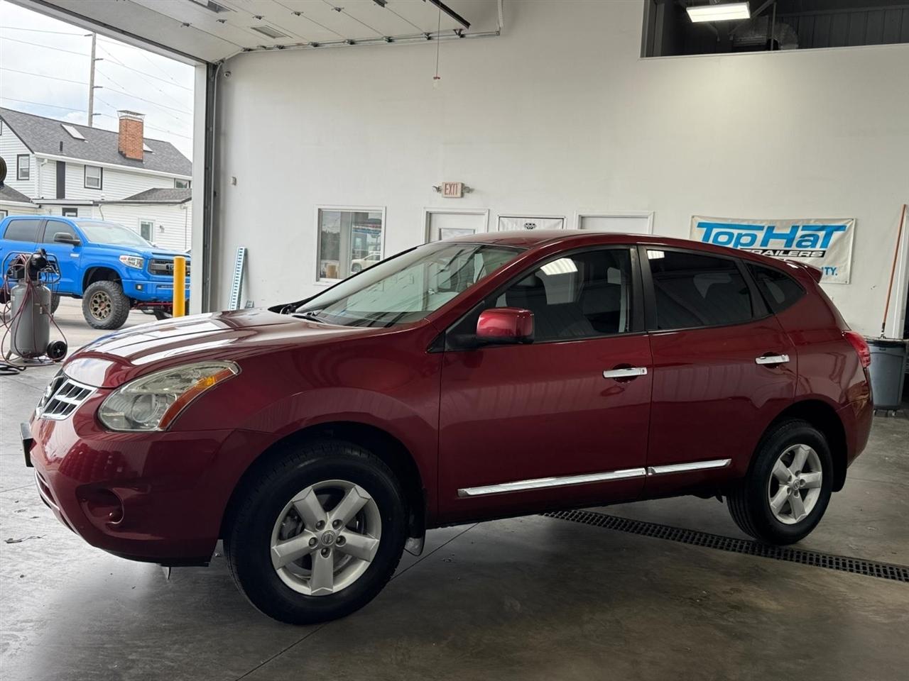 Nissan Rogue AWD 4dr S 2013