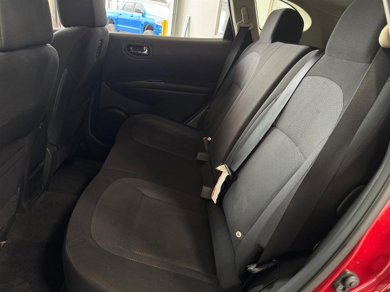 Nissan Rogue AWD 4dr S 2013