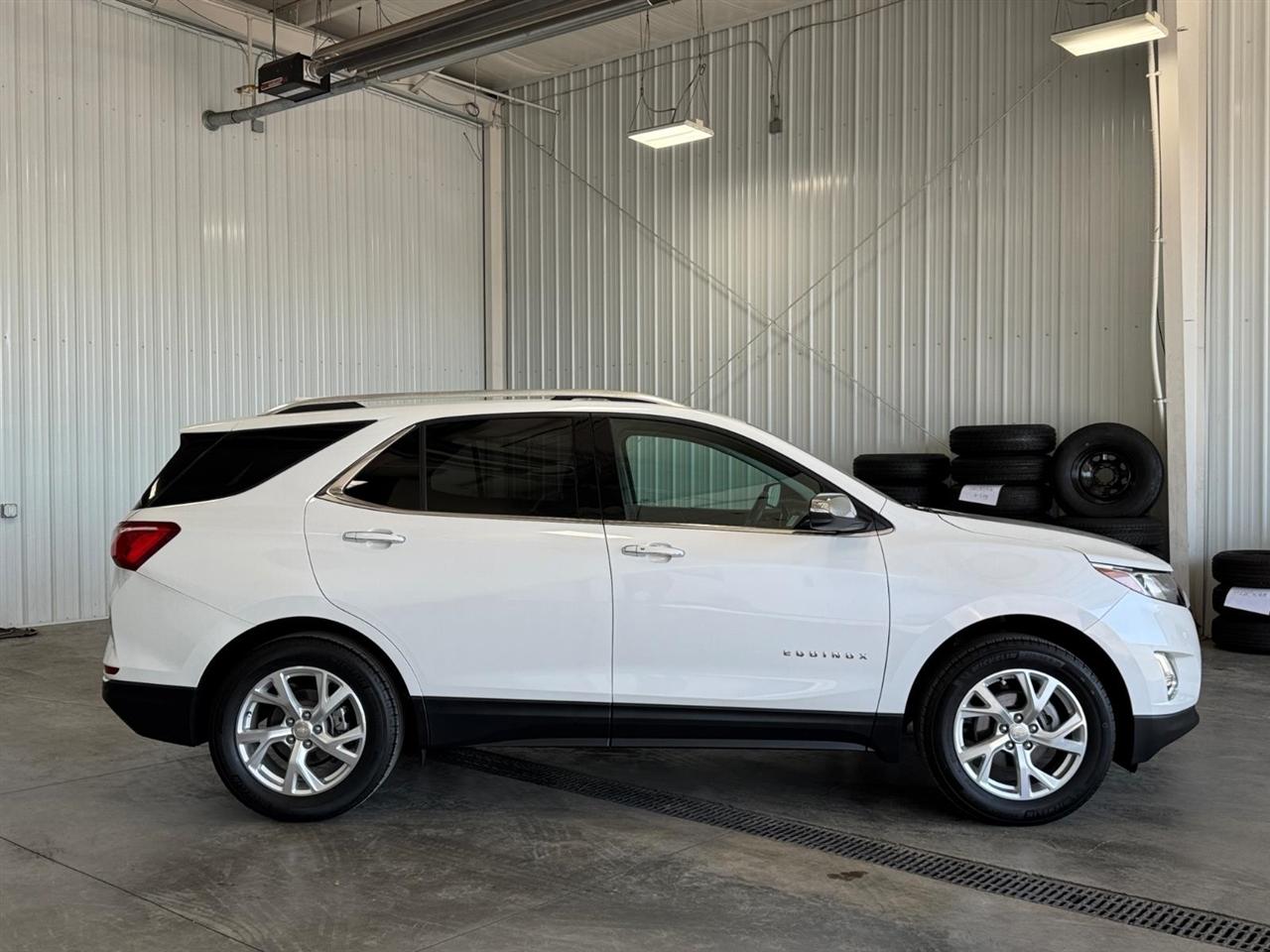 Chevrolet Equinox AWD 4dr Premier 2021