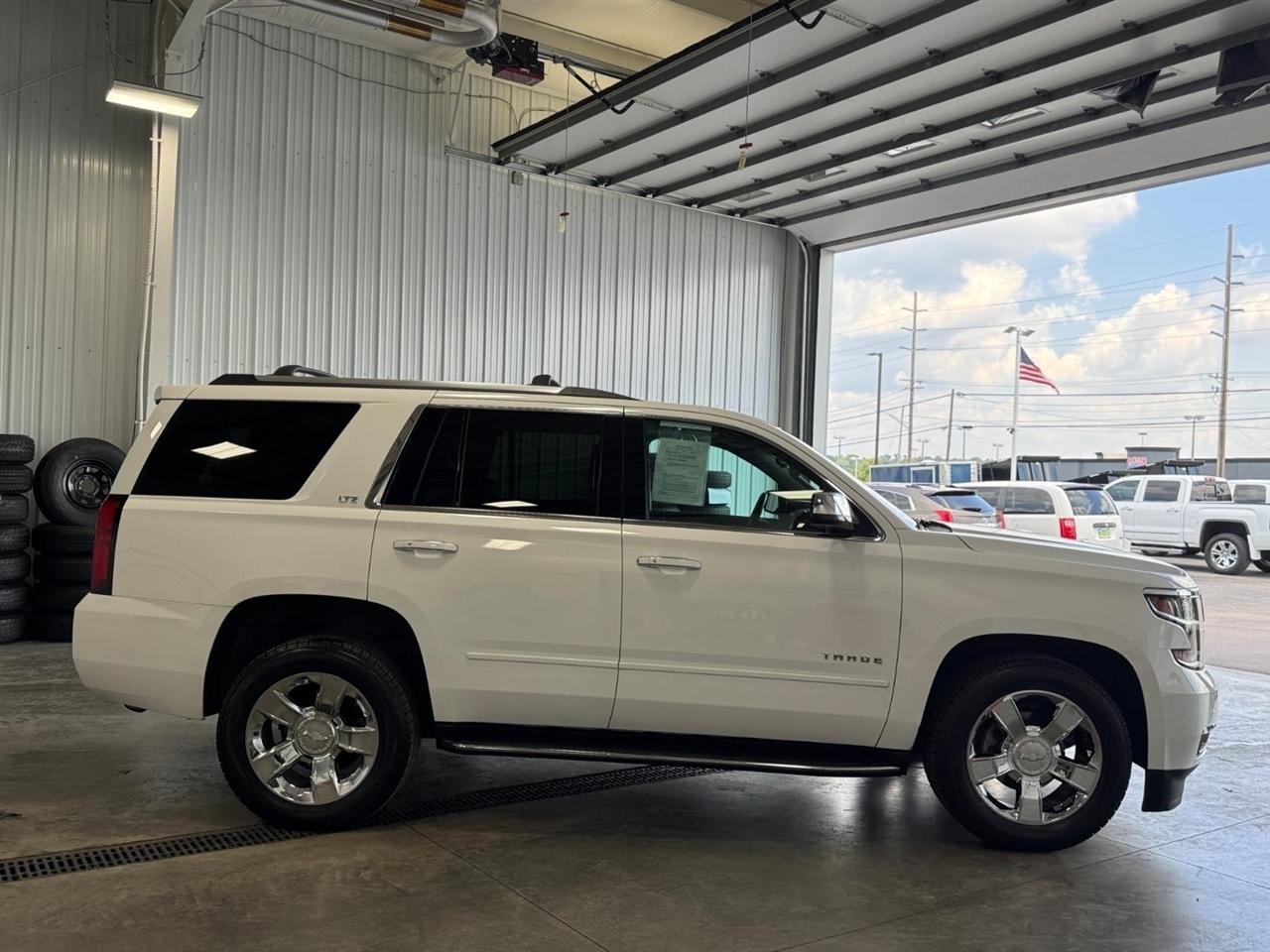 Chevrolet Tahoe 4WD 4dr LTZ 2015