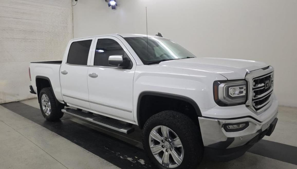 GMC Sierra 1500 4WD Crew Cab 143.5" SLT 2018