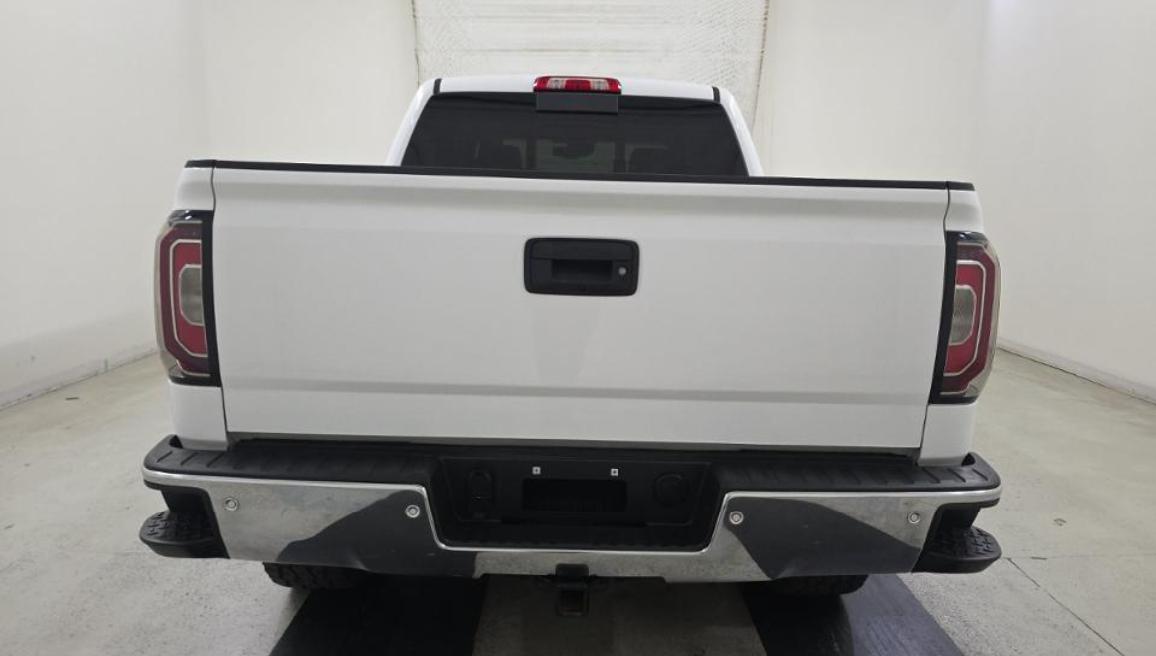 GMC Sierra 1500 4WD Crew Cab 143.5" SLT 2018