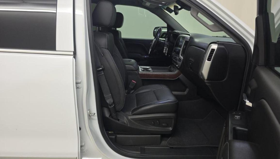 GMC Sierra 1500 4WD Crew Cab 143.5" SLT 2018