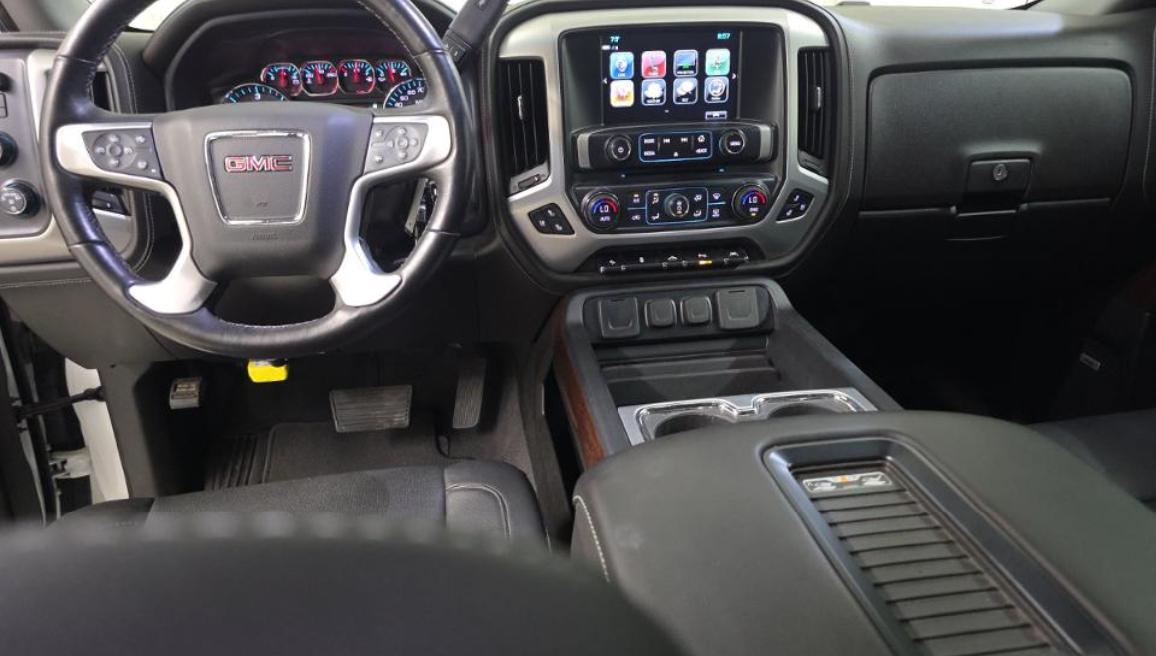 GMC Sierra 1500 4WD Crew Cab 143.5" SLT 2018