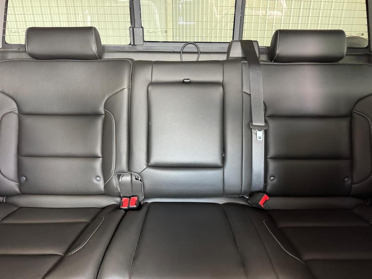 GMC Sierra 1500 4WD Crew Cab 143.5" SLT 2018