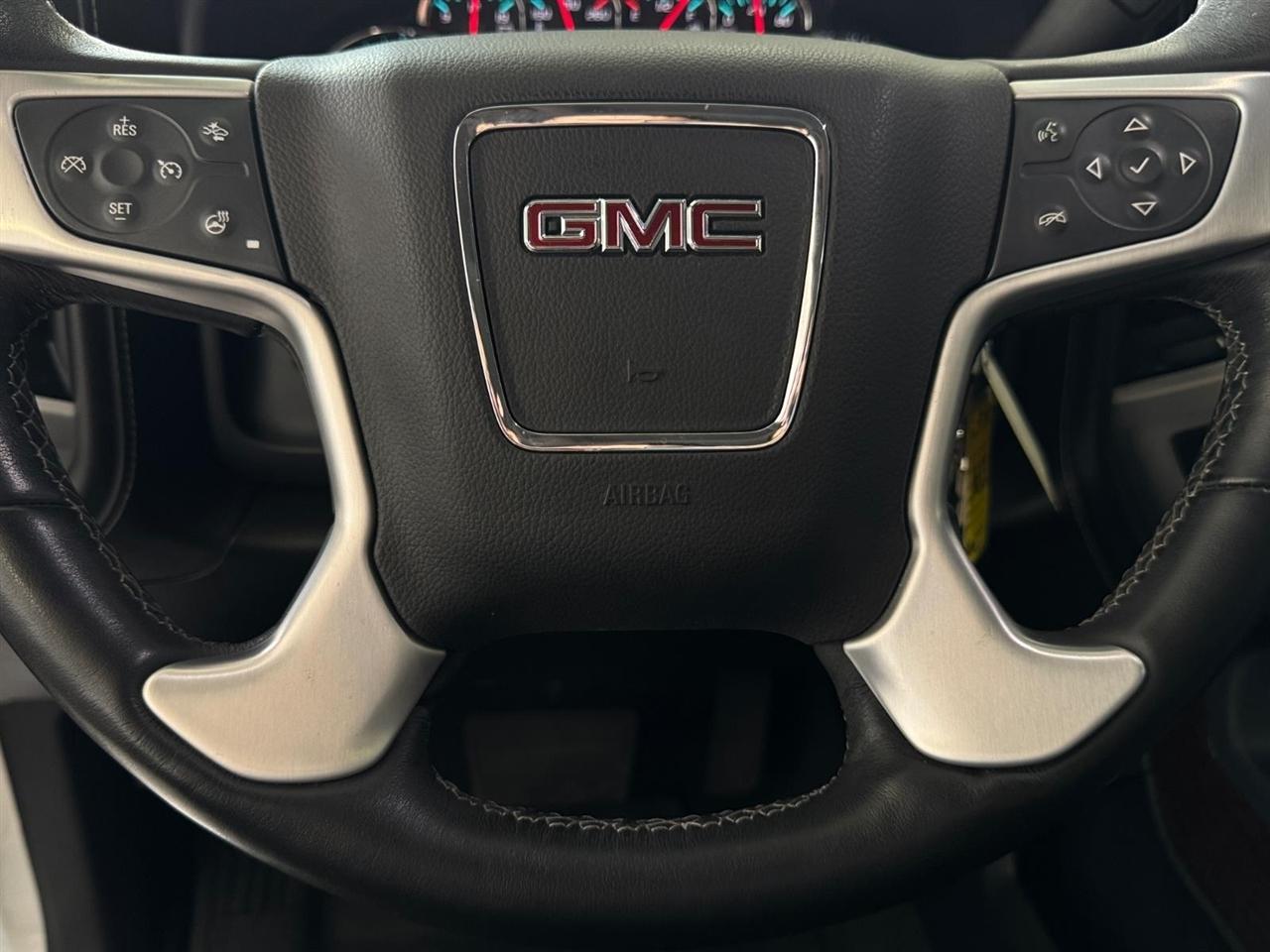 GMC Sierra 1500 4WD Crew Cab 143.5" SLT 2018