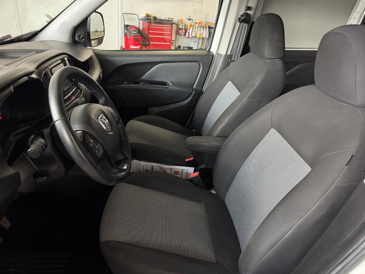 RAM ProMaster City Cargo Van Tradesman Van 2017