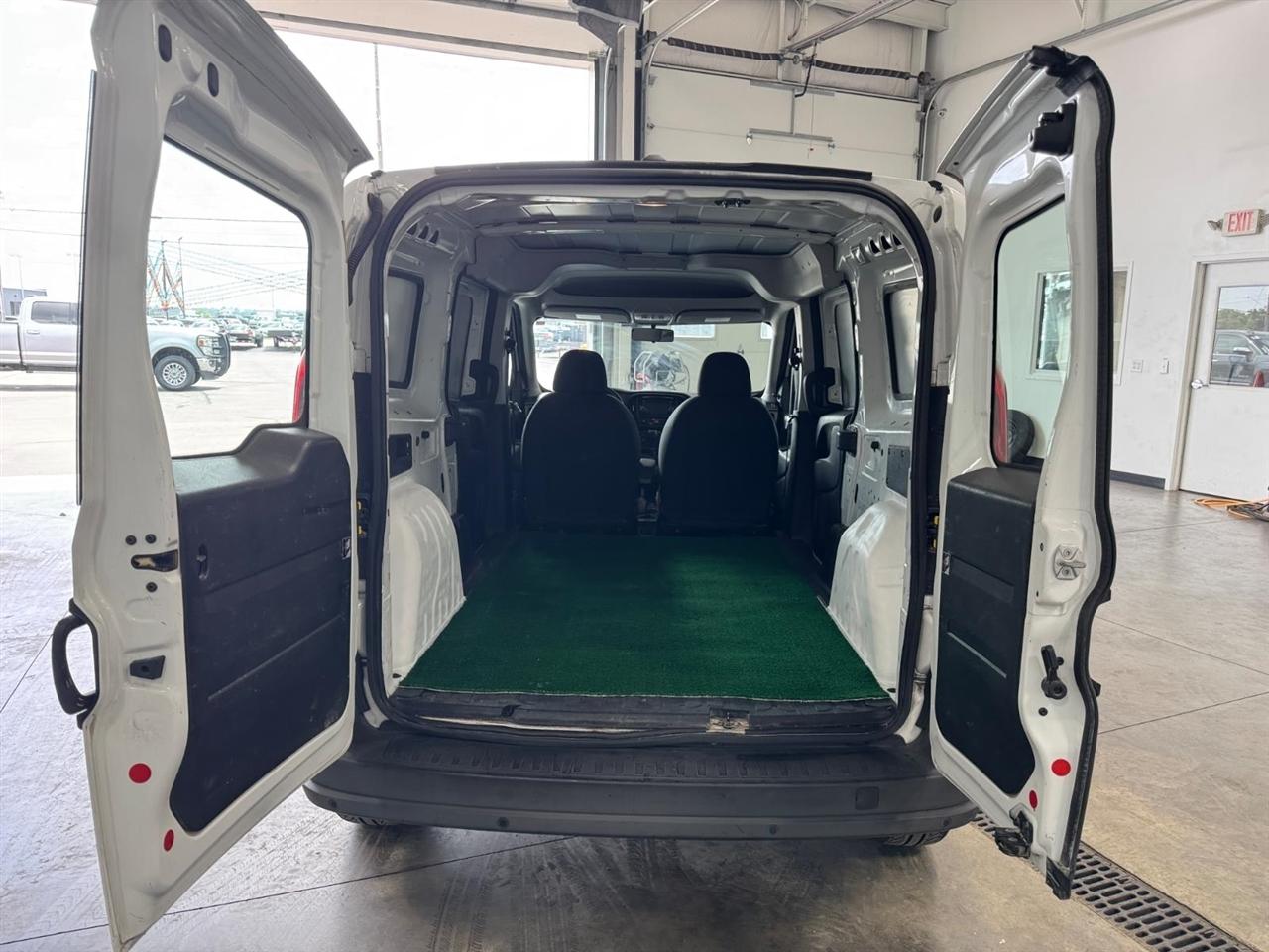 RAM ProMaster City Cargo Van Tradesman Van 2017