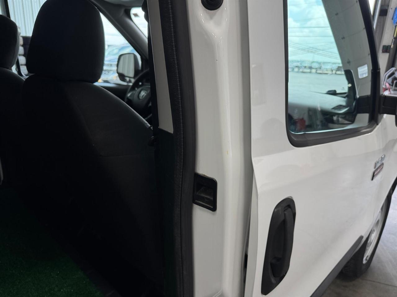 RAM ProMaster City Cargo Van Tradesman Van 2017