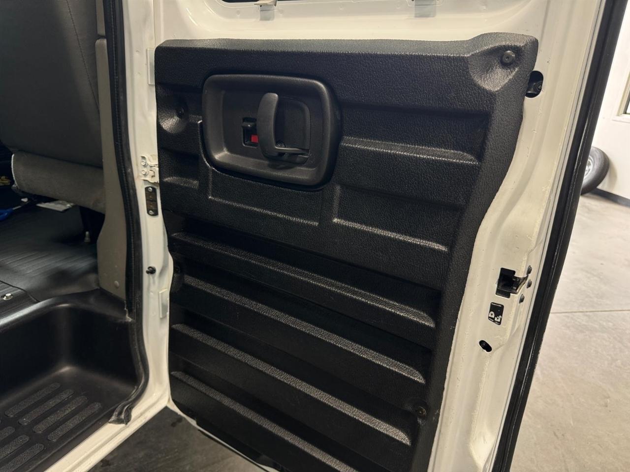 Chevrolet Express Cargo Van RWD 2500 135" 2015