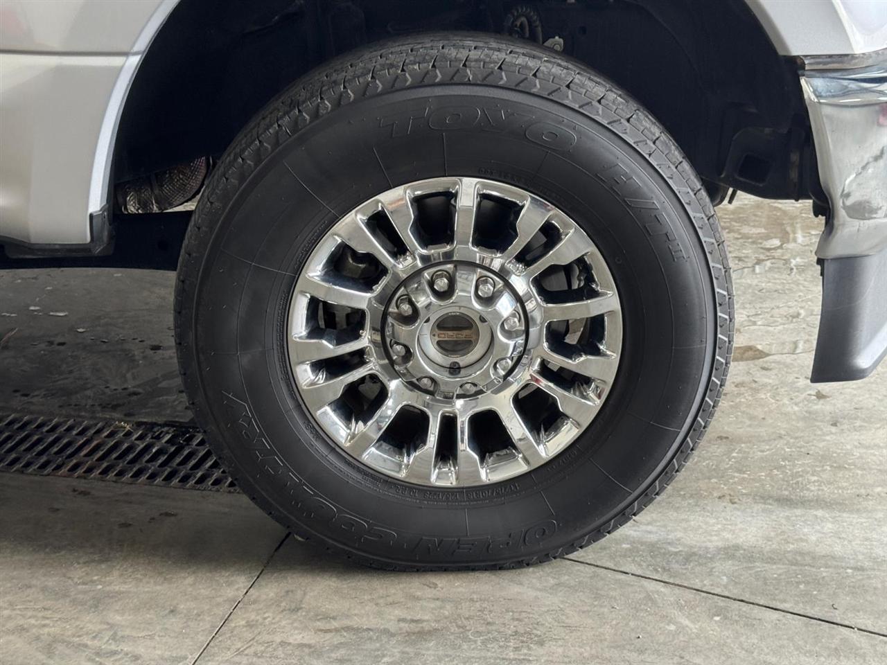 Ford Super Duty F-350 SRW XLT 4WD Crew Cab 8' Box 2021