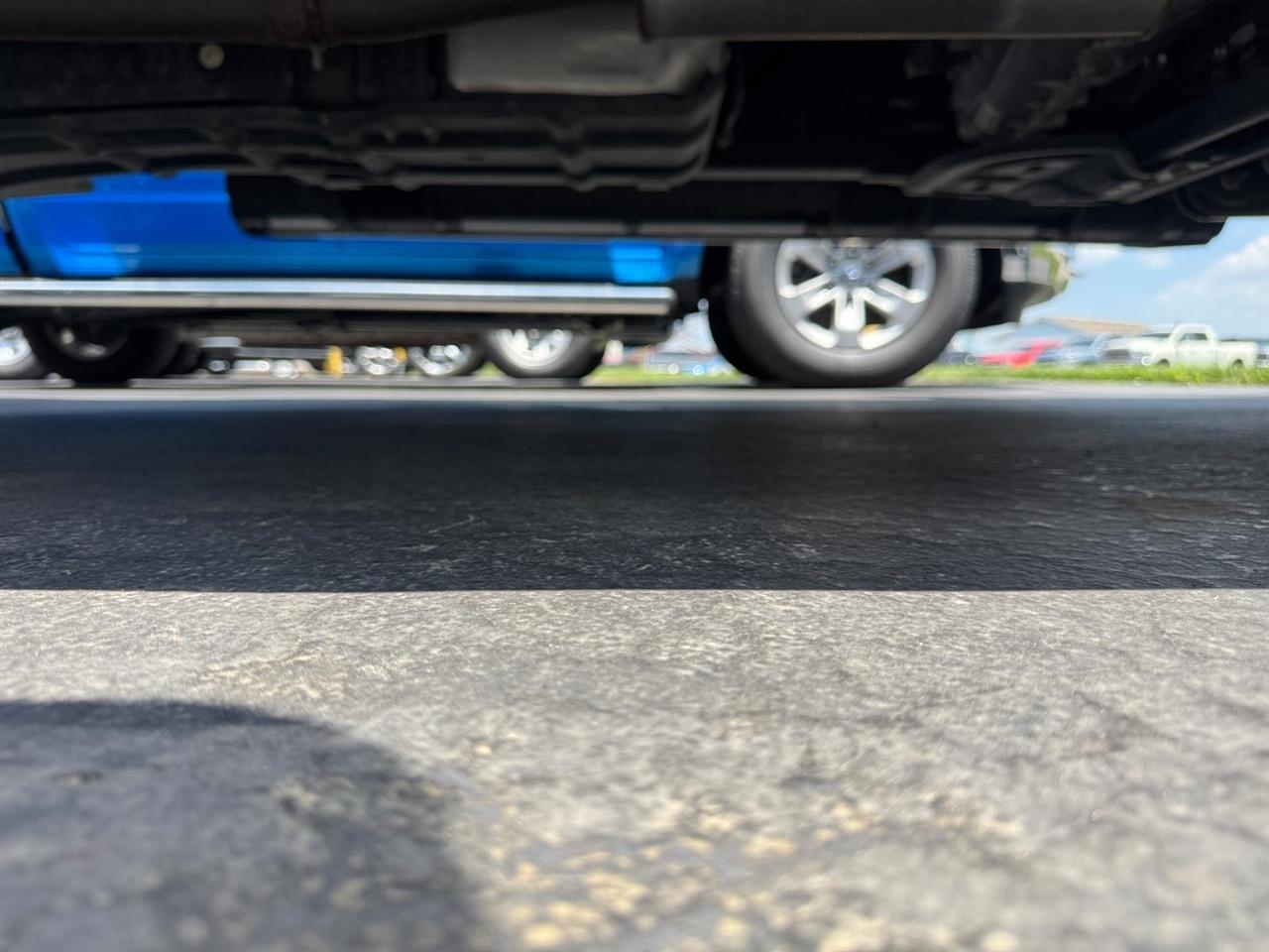 Ford Super Duty F-350 SRW XLT 4WD Crew Cab 8' Box 2021
