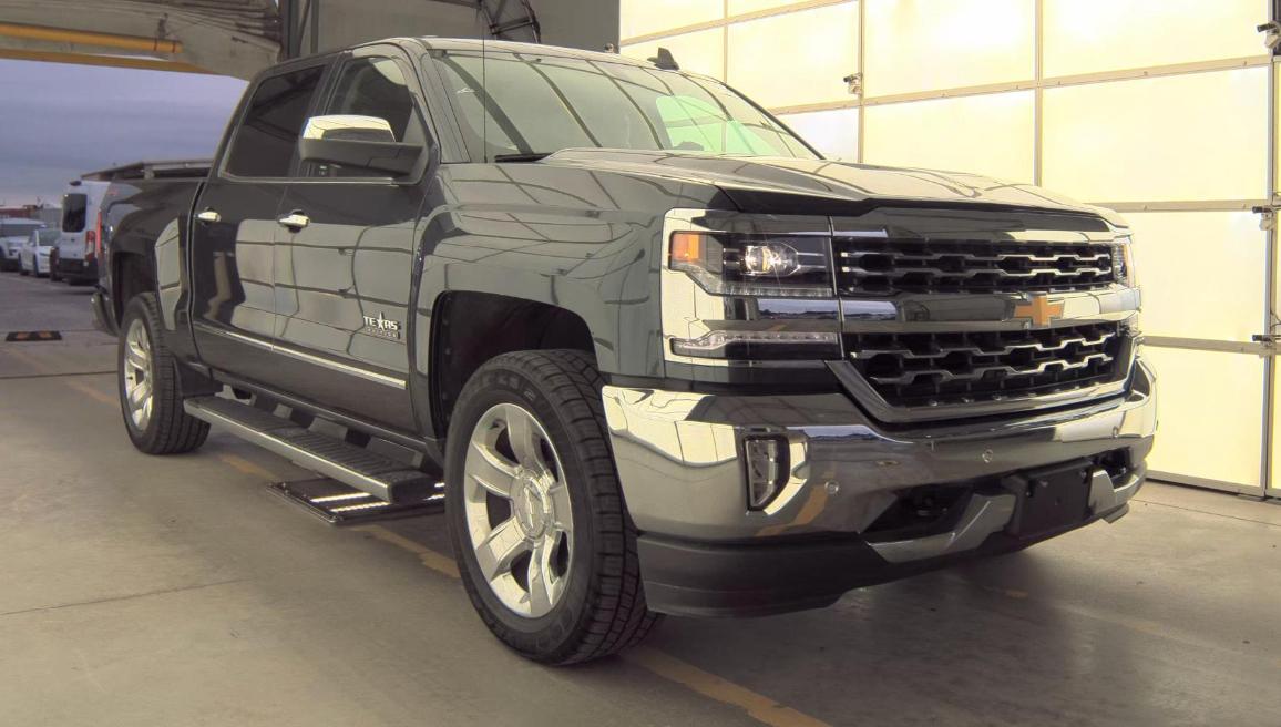 Chevrolet Silverado 1500 4WD Crew Cab 143.5" LTZ w/1LZ 2018
