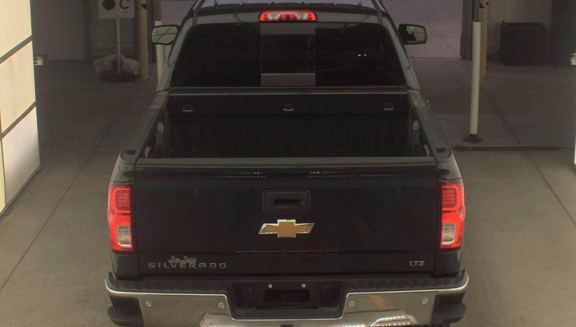 Chevrolet Silverado 1500 4WD Crew Cab 143.5" LTZ w/1LZ 2018