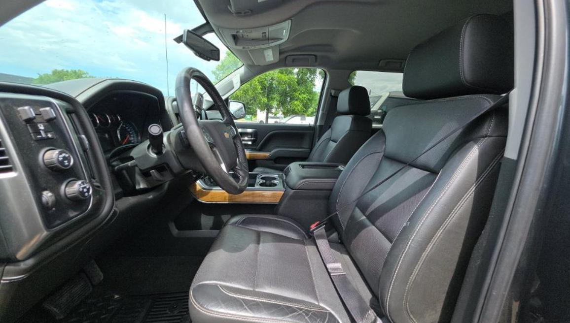 Chevrolet Silverado 1500 4WD Crew Cab 143.5" LTZ w/1LZ 2018