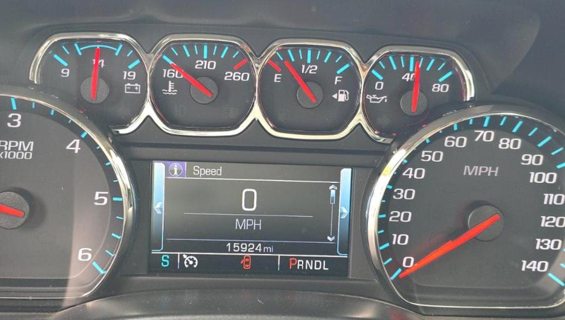 Chevrolet Silverado 1500 4WD Crew Cab 143.5" LTZ w/1LZ 2018