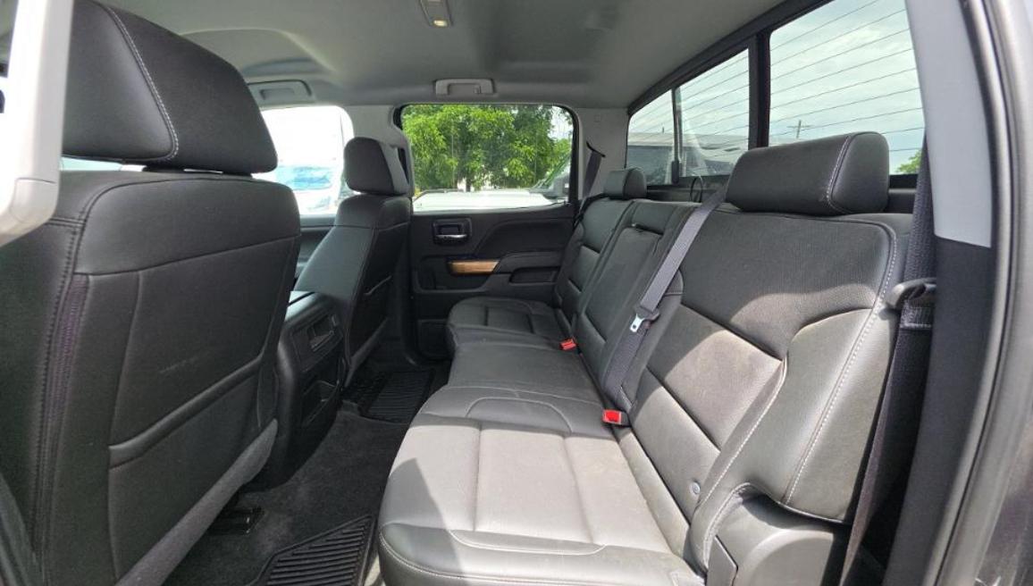 Chevrolet Silverado 1500 4WD Crew Cab 143.5" LTZ w/1LZ 2018