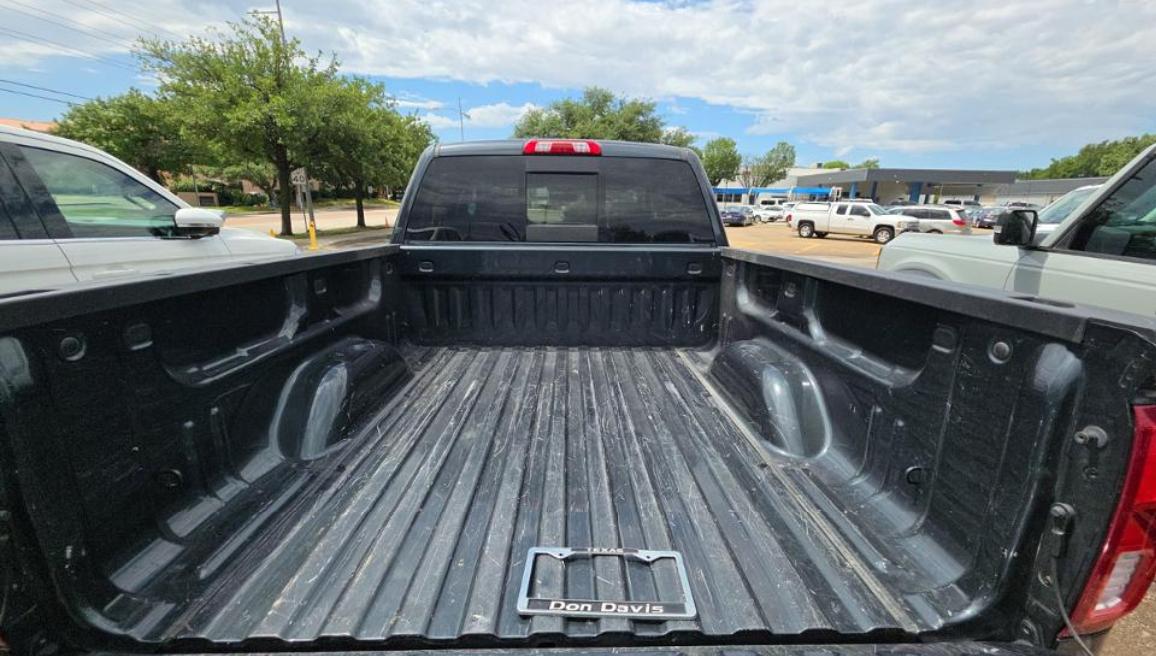 Chevrolet Silverado 1500 4WD Crew Cab 143.5" LTZ w/1LZ 2018