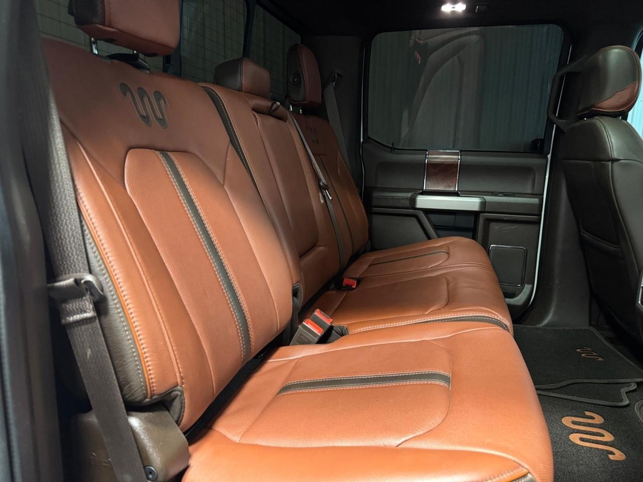 Ford Super Duty F-350 SRW King Ranch 4WD Crew Cab 8' Box 2018