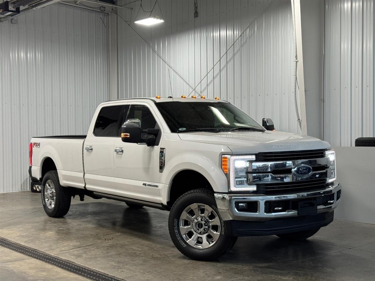2018 Ford Super Duty F-350 SRW King Ranch 4WD Crew Cab 8' Box