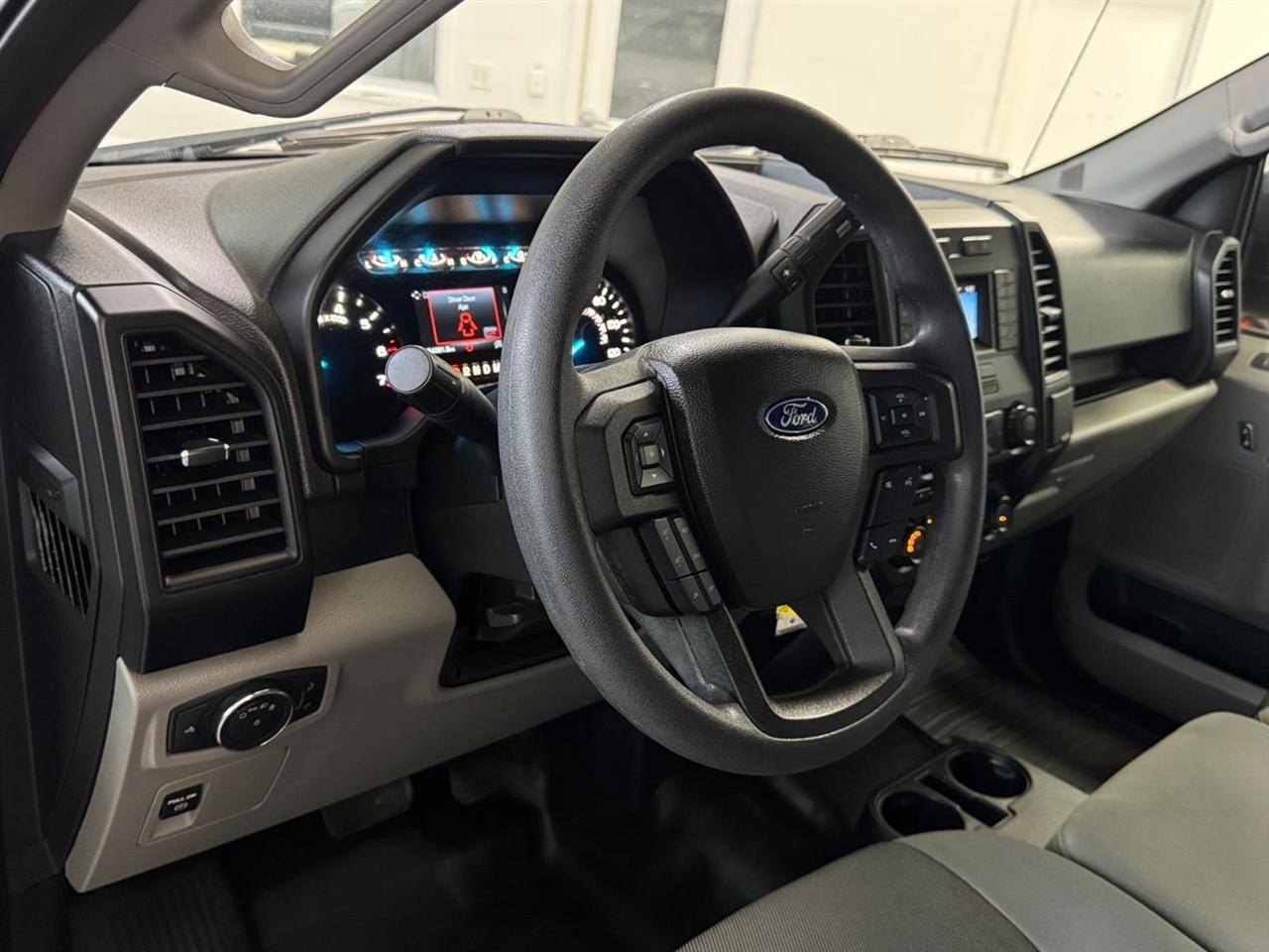 Ford F-150 XL 4WD SuperCrew 5.5' Box 2018